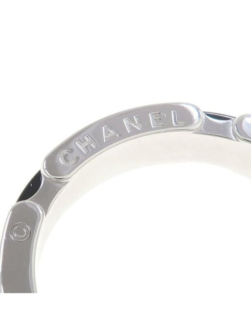 Chanel Ultra Ring Small - Picture 7 of 9